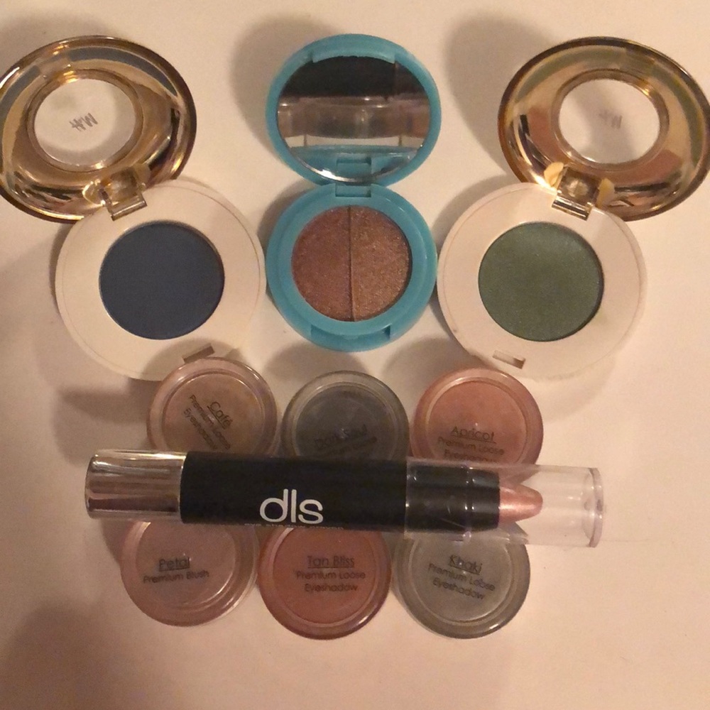 10 piece eyeshadow bundle